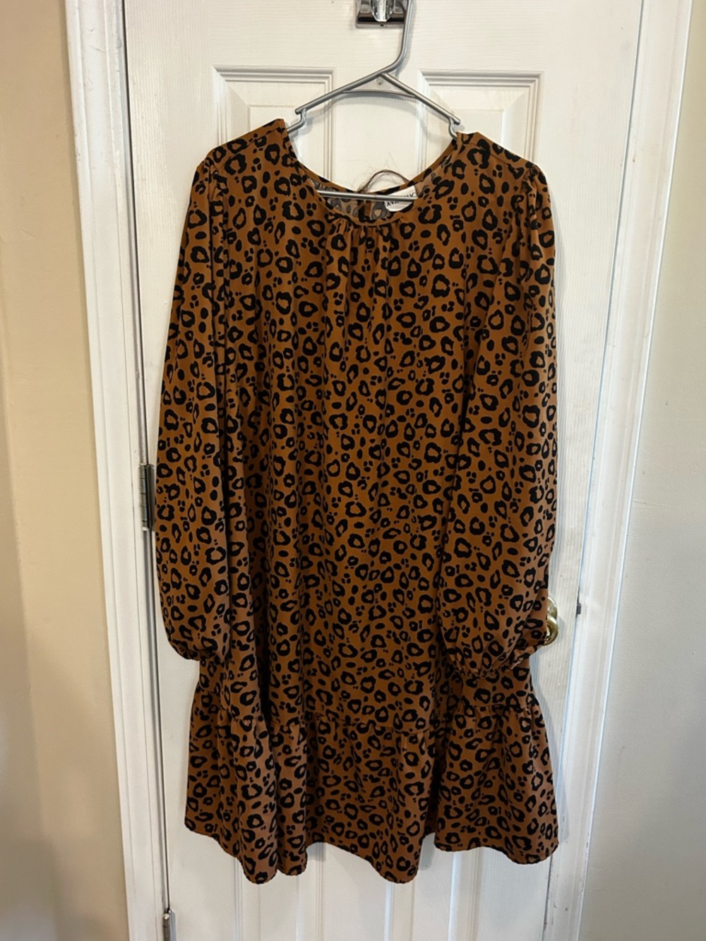 Ava & Viv Brown and Black Leopard Tiered Long Sleeve Dress